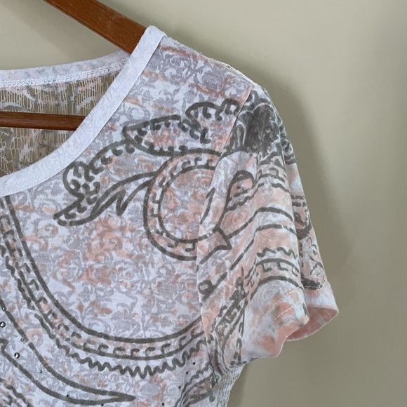 Adiktd T-Shirt with Lace Backing Size Medium - Picture 2 of 7